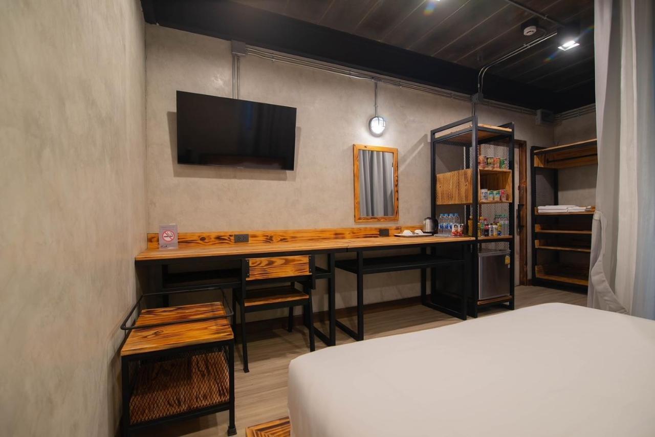 The Loft Bar365 Aparthotel Buriram Exterior photo
